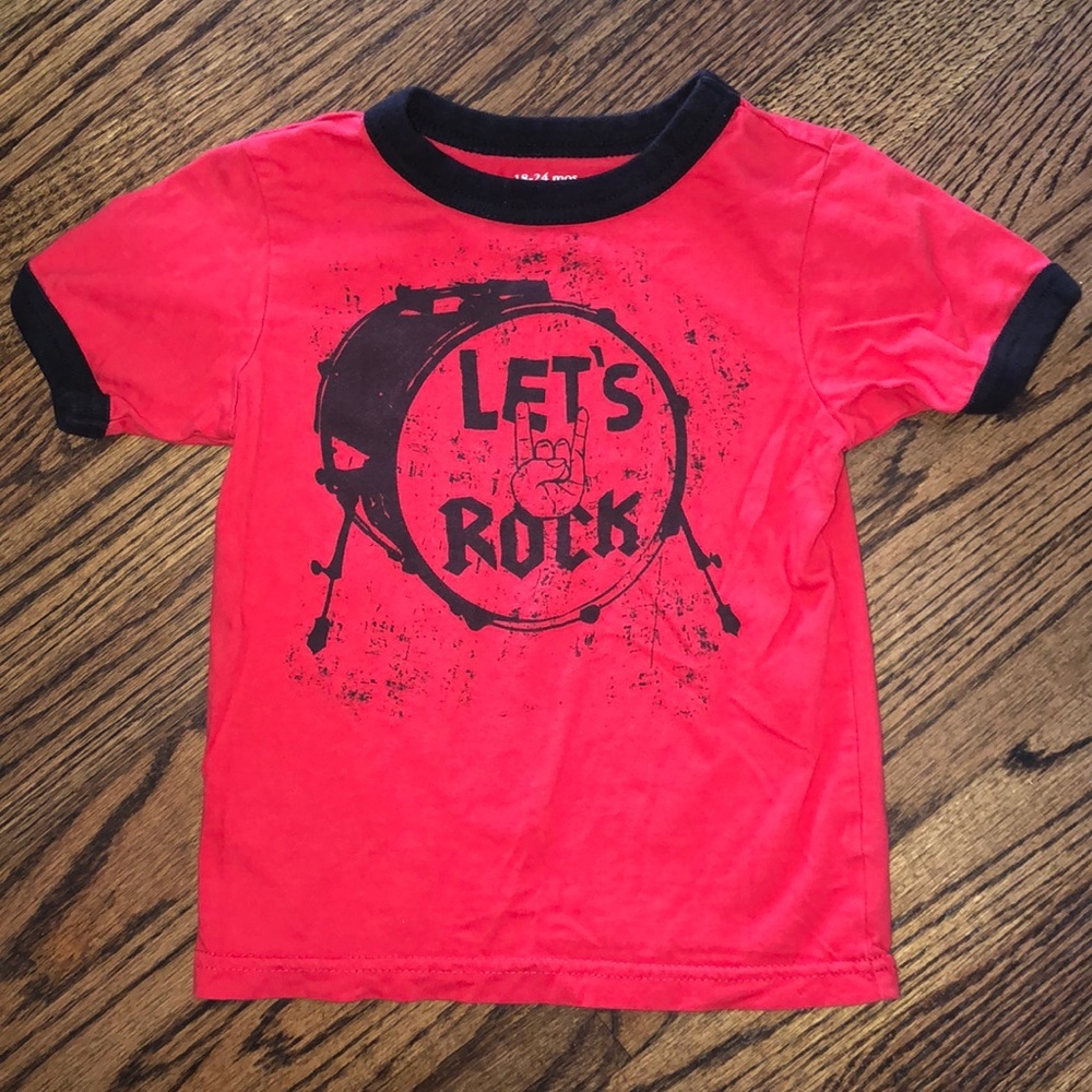 🔴 5/$25 SALE 🔴 Red & Black Lets Rock Graphic Tee - Picture 5 of 7
